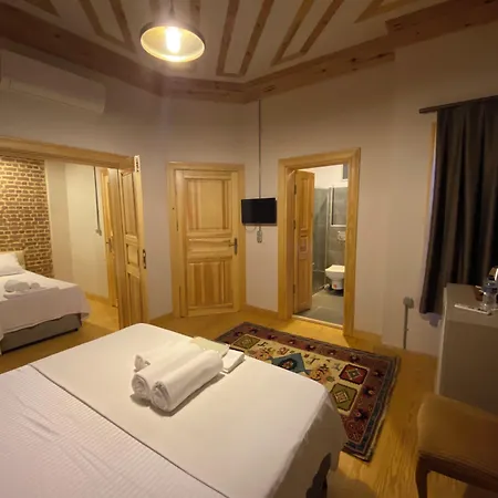Hanflats Nocleg ze śniadaniem 4*