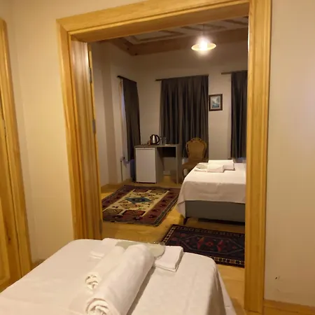 Hanflats Nocleg ze śniadaniem 4*