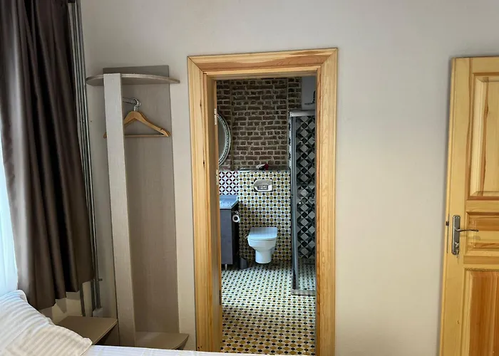 Hanflats Bed & Breakfast 4*